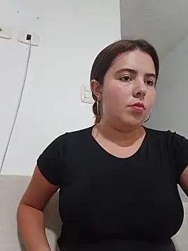 lyss muller online show from June 2026 12:16:02 AM