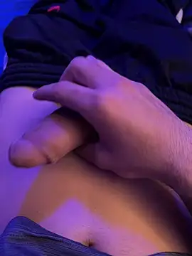 Snapshot of Tupapi696969q chatting on March 2026 04:53:02 AM Tupapi696969q online show from March 2026 04:53:02 AM