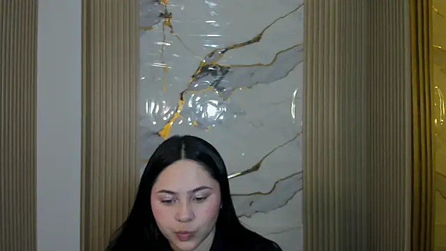 Siena Tay online show from April 2026 11:55:02 AM