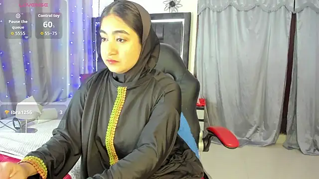 SamiraAwada online show from March 2026 07:17:01 PM