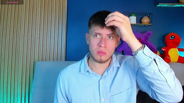 SebastianMaximoff  online show from July 2026 07:43:02 PM