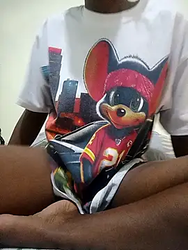 Snapshot of precious035 chatting on February 2026 10:08:02 PM precious035 online show from February 2026 10:08:02 PM