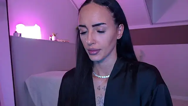 Snapshot of hayleybabe4 chatting on February 2026 09:57:02 PM hayleybabe4 online show from February 2026 09:57:02 PM