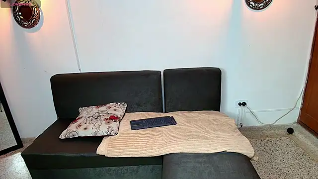 Snapshot of cleo__nile chatting on February 2026 01:20:02 PM cleo nile online show from February 2026 01:20:02 PM