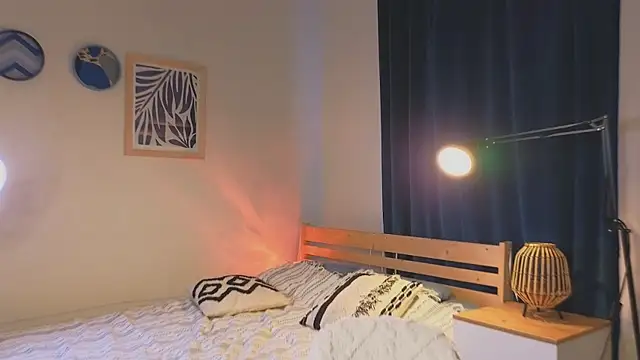 nikapie online show from February 2026 04:17:02 AM