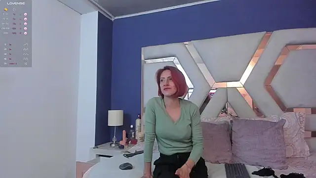 Sara Evaanns online show from July 2026 03:32:02 PM