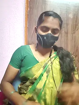 Snapshot of Tamil_Hot_Shana chatting on February 2026 05:06:02 PM Tamil Hot Shana online show from February 2026 05:06:02 PM