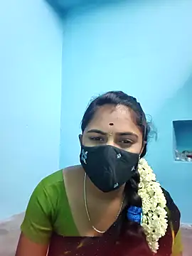 Snapshot of Tamil_Hot_Shana chatting on April 2026 02:21:01 PM Tamil Hot Shana online show from April 2026 02:21:01 PM