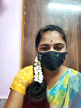 Snapshot of Tamil_Hot_Shana chatting on April 2026 05:37:01 PM Tamil Hot Shana online show from April 2026 05:37:01 PM