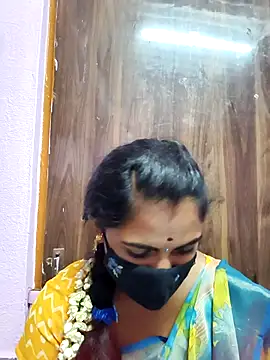 Snapshot of Tamil_Hot_Shana chatting on April 2026 02:26:02 AM Tamil Hot Shana online show from April 2026 02:26:02 AM