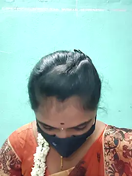 Snapshot of Tamil_Hot_Shana chatting on May 2026 05:31:01 PM Tamil Hot Shana online show from May 2026 05:31:01 PM
