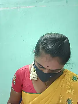 Snapshot of Tamil_Hot_Shana chatting on May 2026 08:42:02 AM Tamil Hot Shana online show from May 2026 08:42:02 AM
