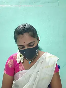 Snapshot of Tamil_Hot_Shana chatting on May 2026 03:17:02 PM Tamil Hot Shana online show from May 2026 03:17:02 PM