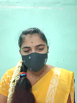 Snapshot of Tamil_Hot_Shana chatting on May 2026 04:48:02 PM Tamil Hot Shana online show from May 2026 04:48:02 PM