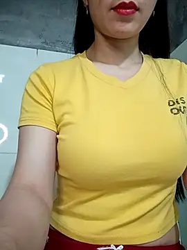 Snapshot of Vyvvyy69 chatting on March 2026 12:04:02 AM Vyvvyy69 online show from March 2026 12:04:02 AM