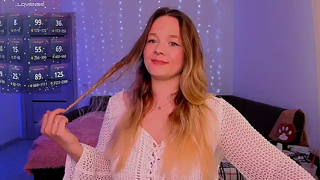 Snapshot of evilla_brill chatting on February 2026 09:01:02 AM evilla brill online show from February 2026 09:01:02 AM