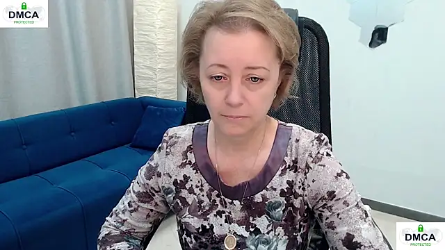 MONA W online show from May 2026 10:44:02 AM