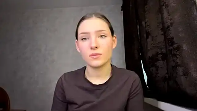 Snapshot of FoxieFlare chatting on February 2026 12:27:02 AM FoxieFlare online show from February 2026 12:27:02 AM