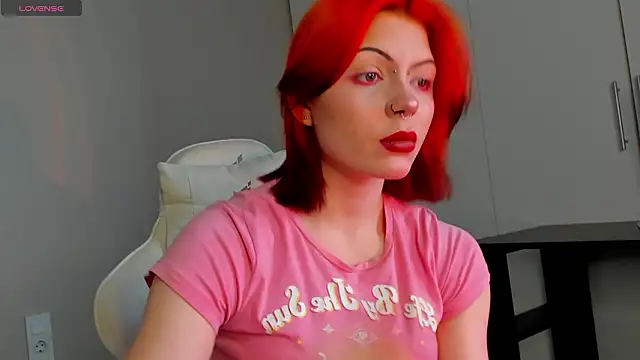 Leah Castro online show from February 2026 04:05:02 AM