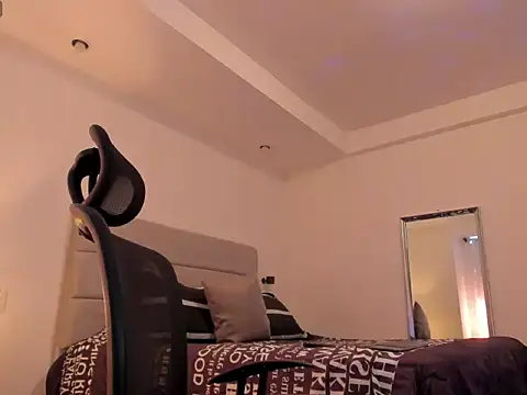 Snapshot of chris_morgan7 chatting on February 2026 02:16:02 PM chris morgan7 online show from February 2026 02:16:02 PM