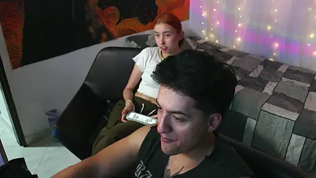 RoseSinsDonViktor online show from May 2026 01:33:02 AM