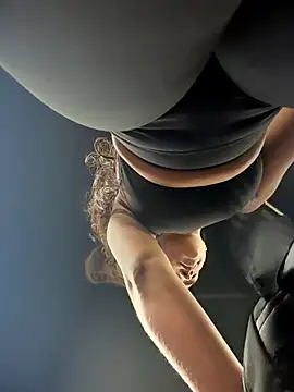 LunaHeat online show from March 2026 03:04:01 PM