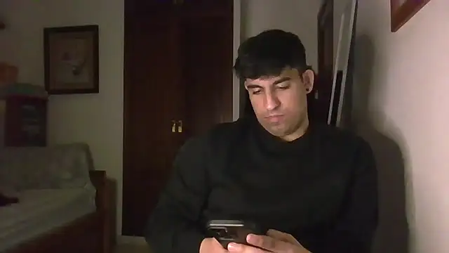 Snapshot of poliakovxx chatting on March 2026 08:37:02 PM poliakovxx online show from March 2026 08:37:02 PM