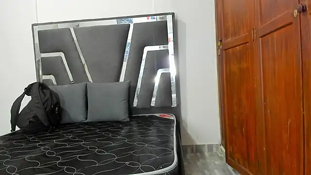 Sophiia88 online show from March 2026 12:07:01 PM