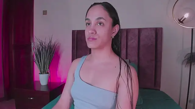 CelesteQueeen online show from May 2026 12:20:01 PM