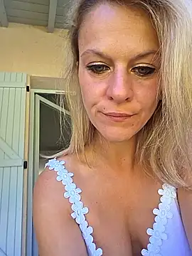 Couple-Kiwii-Orchidee-Boy online show from June 2026 10:13:02 AM