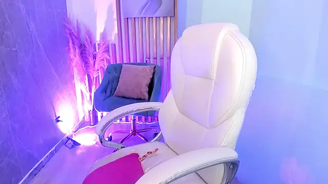 VioletSky1 online show from June 2026 06:52:02 AM