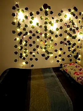 Snapshot of melly_whatson chatting on February 2026 10:05:02 AM melly whatson online show from February 2026 10:05:02 AM