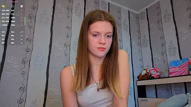 SueFerreyra online show from April 2026 08:04:01 AM