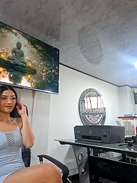 Jade connor online show from May 2026 08:16:01 PM