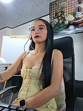 Jade connor online show from July 2026 07:50:01 PM