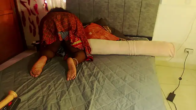 Snapshot of karlaebony chatting on February 2026 03:45:01 PM karlaebony online show from February 2026 03:45:01 PM