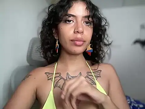 Antonia-bloom online show from February 2026 06:50:01 PM