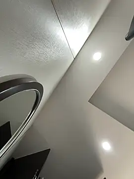 czamabe online show from April 2026 04:00:01 AM