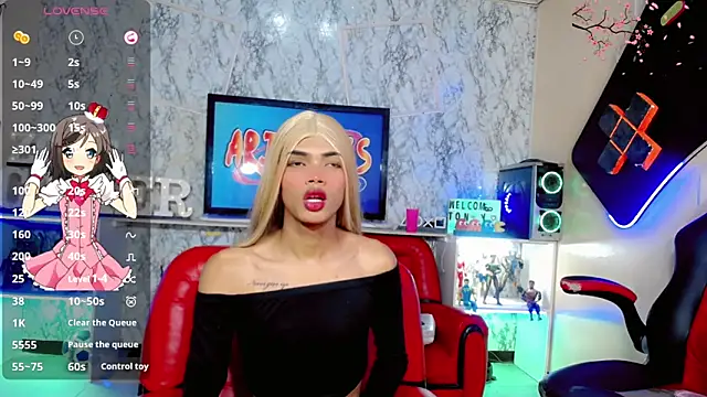 Karol Vanessa   online show from May 2026 12:01:02 PM