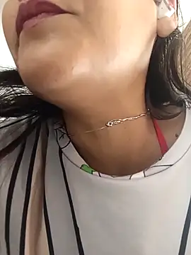 zoe marcus online show from February 2026 03:47:01 AM