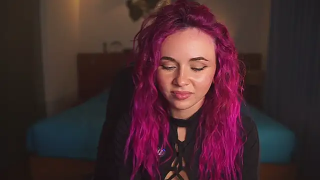 Sarah Pink online show from May 2026 02:14:02 PM