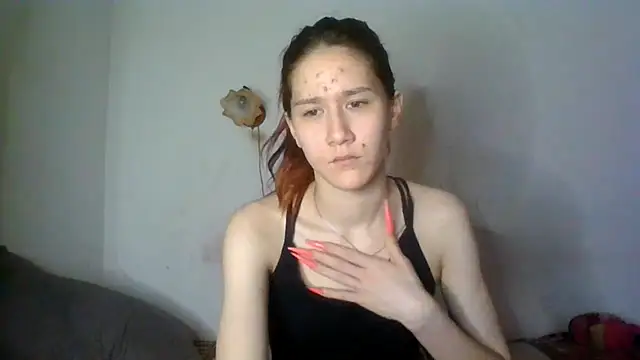 NickiKisinger online show from May 2026 07:28:02 AM