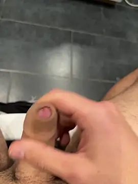 Snapshot of pipo123ita chatting on February 2026 07:32:02 PM pipo123ita online show from February 2026 07:32:02 PM