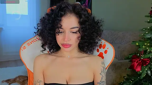 Snapshot of RiriDay chatting on February 2026 12:11:01 PM RiriDay online show from February 2026 12:11:01 PM