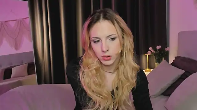 Tiffany  King online show from May 2026 05:37:01 AM