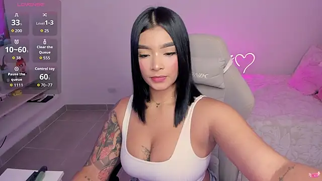 Snapshot of Allegra-Fiore chatting on February 2026 09:58:01 PM Allegra-Fiore online show from February 2026 09:58:01 PM