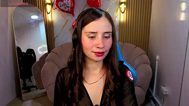 Ariana18 b online show from February 2026 01:08:02 PM