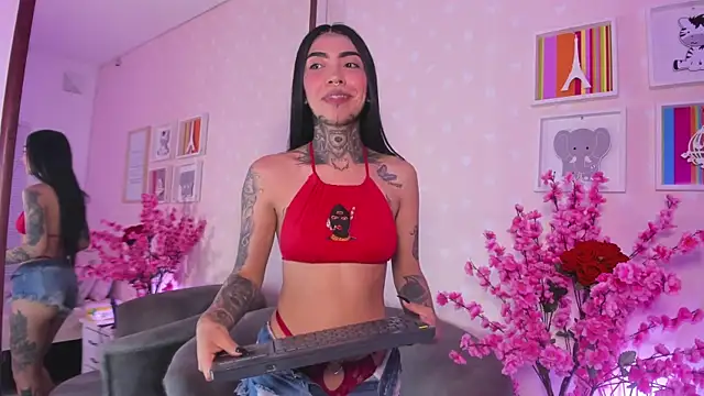 Snapshot of Ashley_Blum_ chatting on February 2026 12:49:01 PM Ashley Blum online show from February 2026 12:49:01 PM