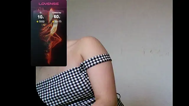 EmilyDare online show from February 2026 11:02:02 AM