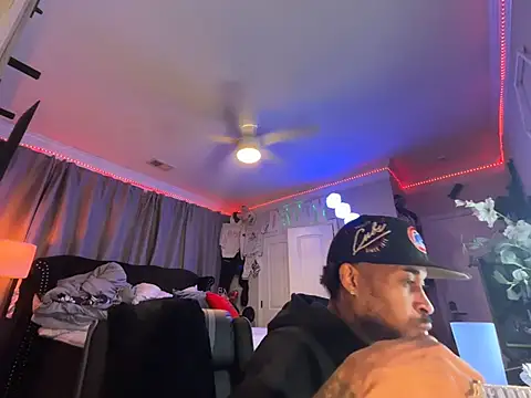 StillArQuez online show from July 2026 03:37:02 AM